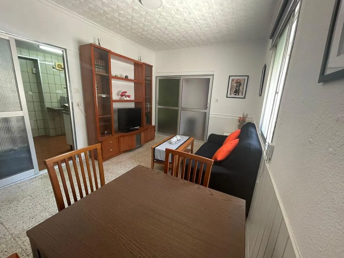 Apartamento Cerca Del Centro-Parking En La Puerta Fuerte Apartment Malaga